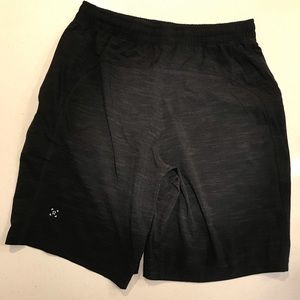 Lululemon Pacebreaker Size M